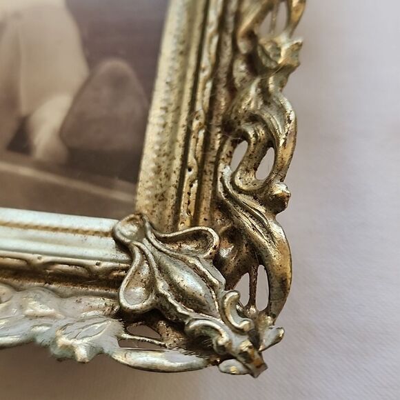 Cool Vintage Photo and Frame - Picture 4 of 7